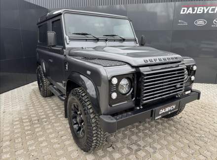 Land Rover - Defender