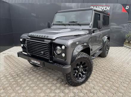 Land Rover - Defender
