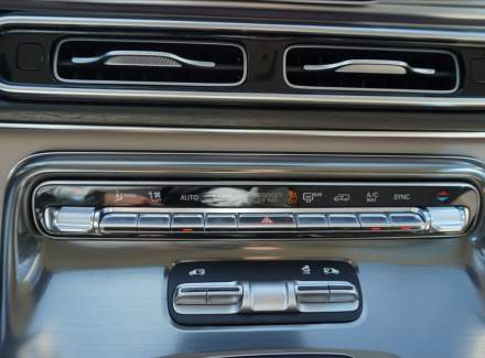 Mercedes-Benz - V-class