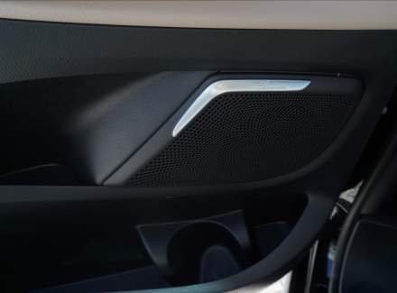 Mercedes-Benz - V-class