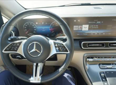 Mercedes-Benz - V-class