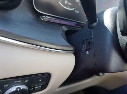 Mercedes-Benz - V-class