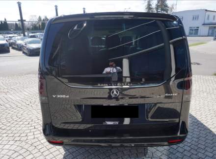 Mercedes-Benz - V-class