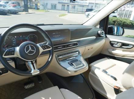 Mercedes-Benz - V-class