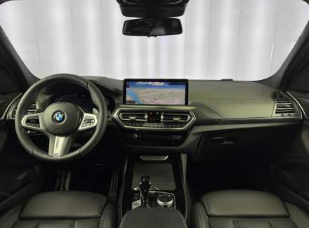 BMW - X3