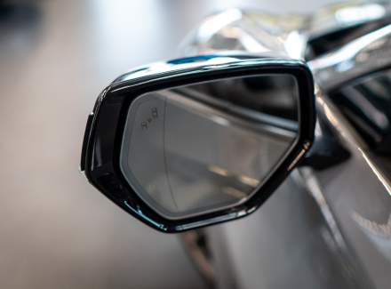 Chevrolet - Corvette