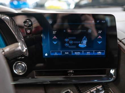 Chevrolet - Corvette