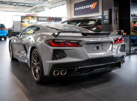 Chevrolet - Corvette