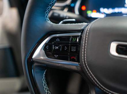 Jeep - Grand Cherokee