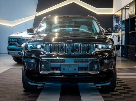 Jeep - Grand Cherokee