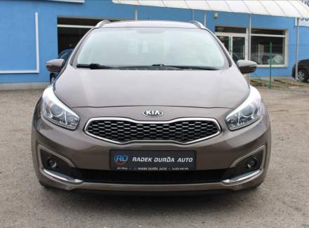 Kia - Cee'd