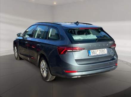 Škoda - Octavia