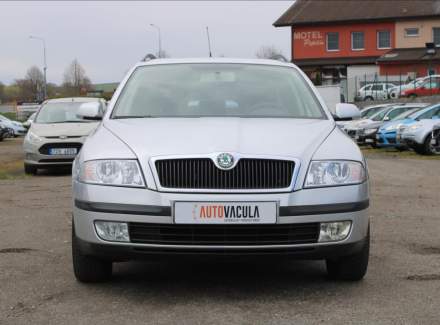 Škoda - Octavia