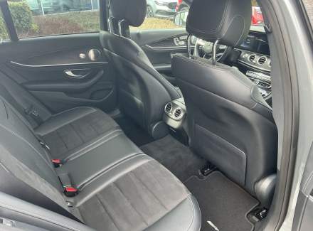 Mercedes-Benz - E-class