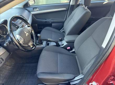 Mitsubishi - Lancer
