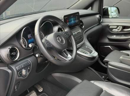 Mercedes-Benz - V-class