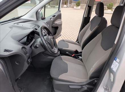 Ford - Tourneo Courier