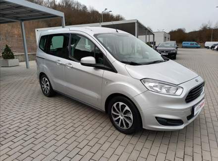 Ford - Tourneo Courier
