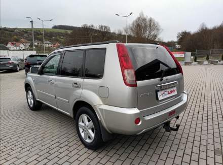 Nissan - X-Trail