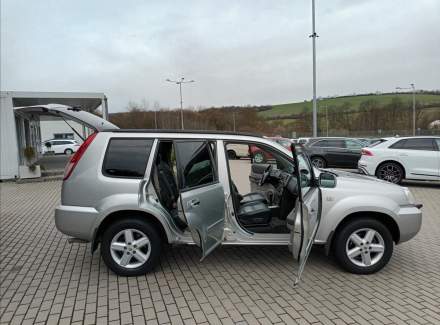 Nissan - X-Trail