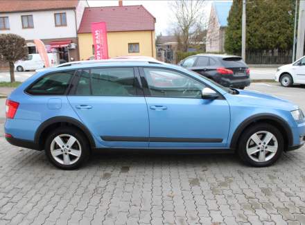 Škoda - Octavia