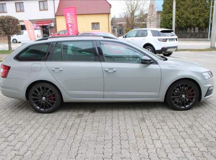 Škoda - Octavia