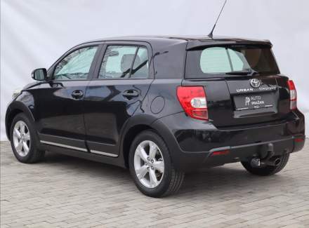 Toyota - Urban Cruiser