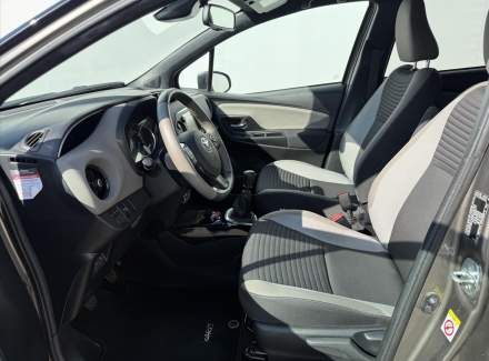 Toyota - Yaris
