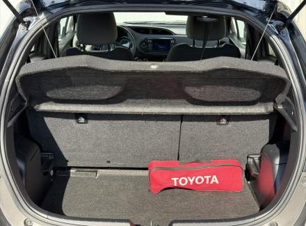 Toyota - Yaris