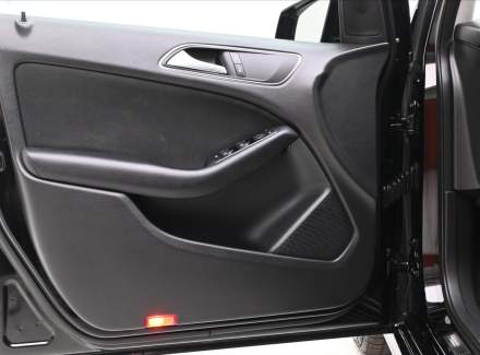 Mercedes-Benz - B-class