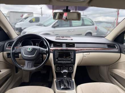 Škoda - Superb