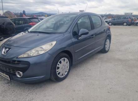 Peugeot - 207