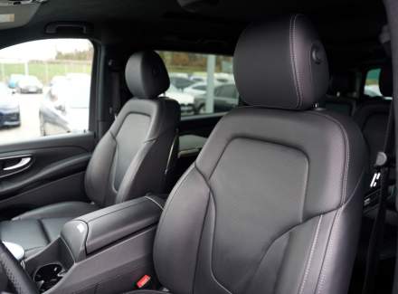 Mercedes-Benz - V-class