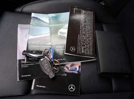 Mercedes-Benz - V-class