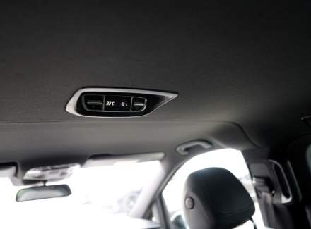 Mercedes-Benz - V-class