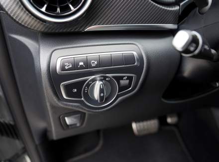 Mercedes-Benz - V-class