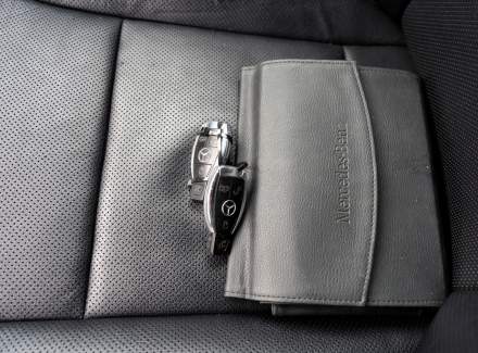 Mercedes-Benz - V-class