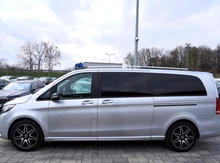 Mercedes-Benz - V-class