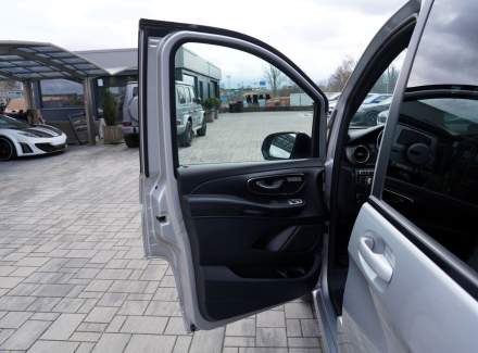 Mercedes-Benz - V-class