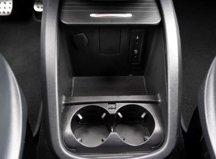 Mercedes-Benz - V-class