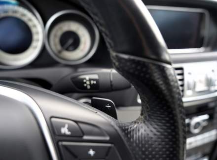 Mercedes-Benz - E-class