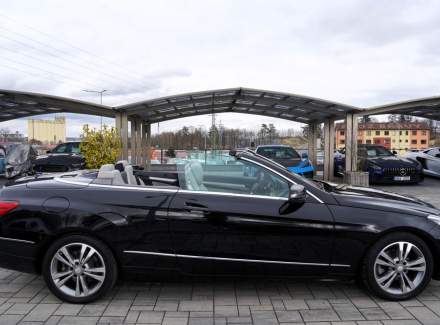 Mercedes-Benz - E-class