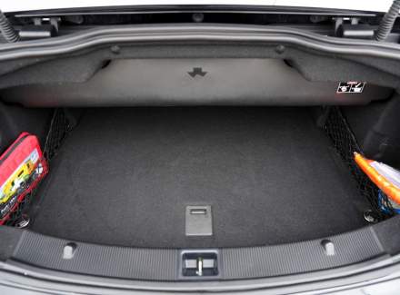 Mercedes-Benz - E-class