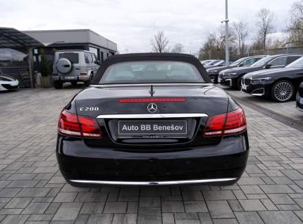 Mercedes-Benz - E-class