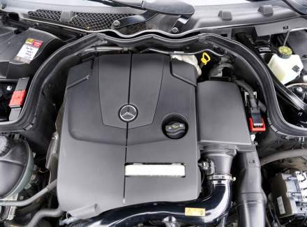 Mercedes-Benz - E-class