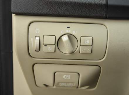 Volvo - V60