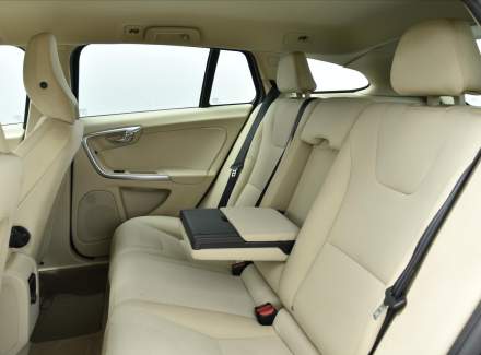 Volvo - V60