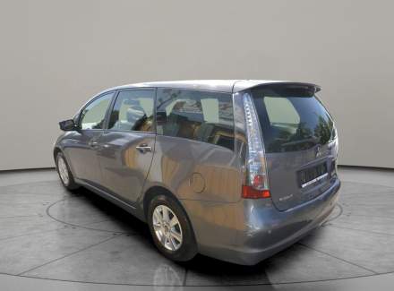 Mitsubishi - Grandis