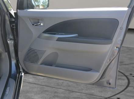 Mitsubishi - Grandis