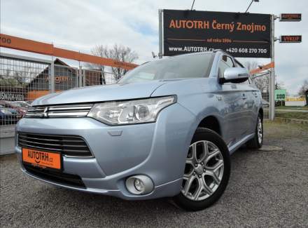 Mitsubishi - Outlander